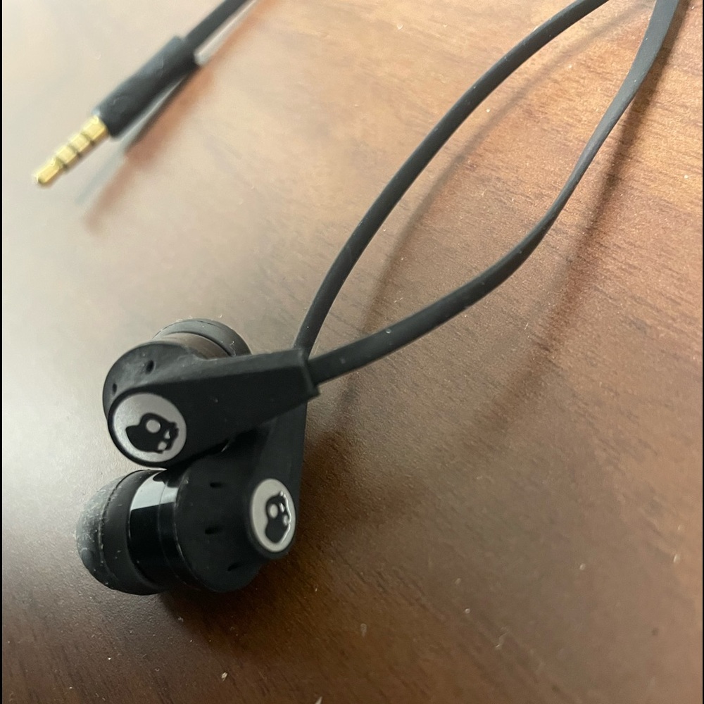 Skull Candy Earbuds